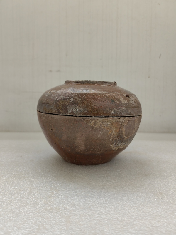 古玩陶瓷黃綠釉蓋盒拍賣,當前價格789元