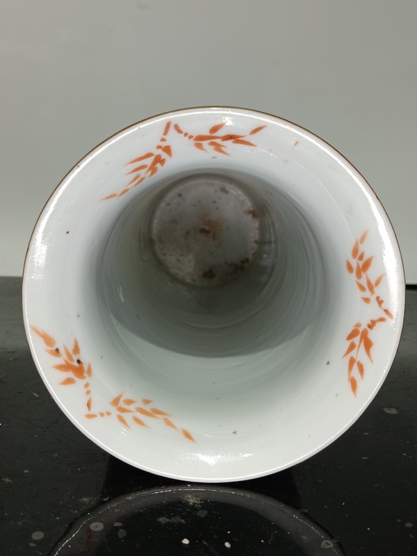 古玩陶瓷晚清.五彩人物花觚拍賣,當前價格16800元