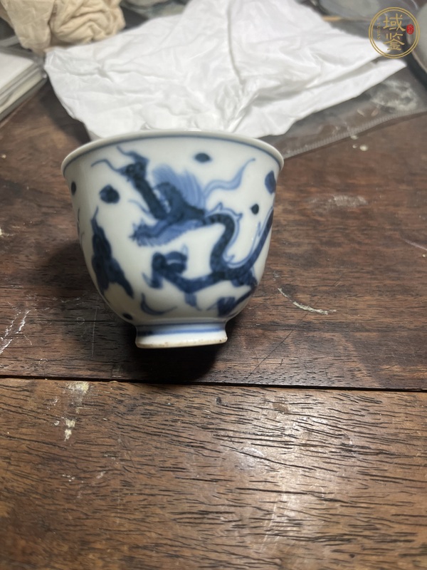 古玩陶瓷日本青花龍紋杯真品鑒賞圖