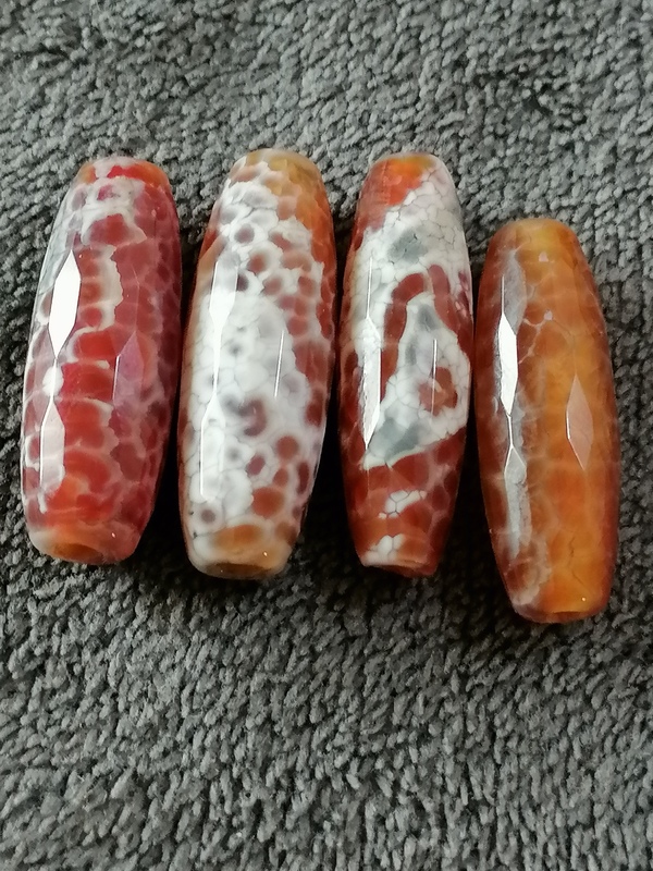 古玩雜項多棱瑪瑙珠拍賣,當前價格200元