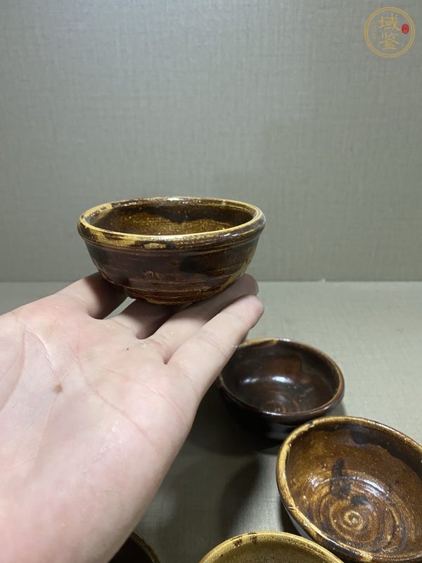 古玩陶瓷褐釉茶盞真品鑒賞圖