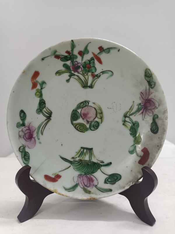 古玩陶瓷四季花卉紋粉彩盤拍賣,當前價格90元