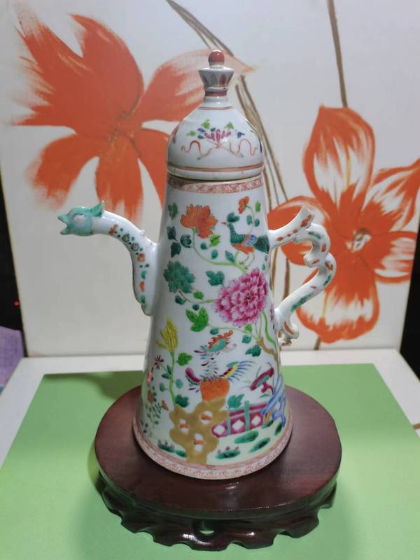 古玩陶瓷清乾隆花鳥(niǎo)紋粉彩執(zhí)壺拍賣(mài),當(dāng)前價(jià)格13800元