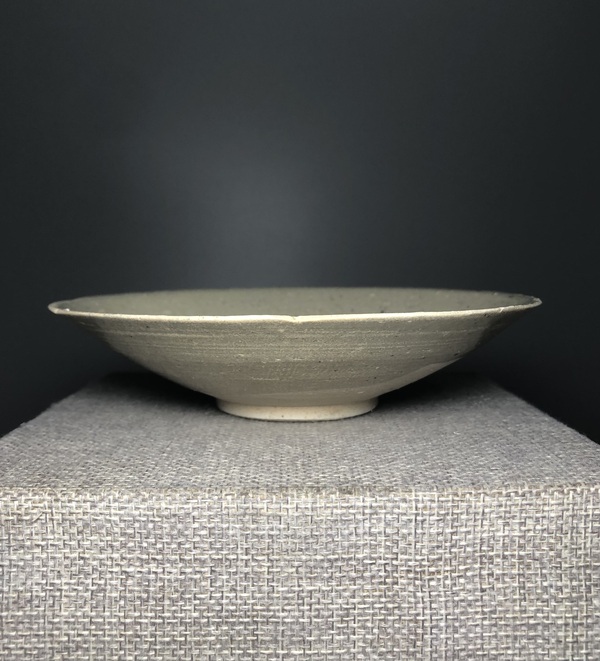 古玩陶瓷青白釉葵口盤拍賣,當前價格352元