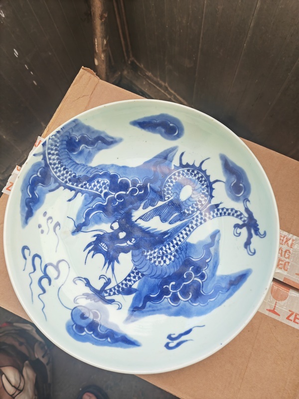 古玩陶瓷雍正青花過墻龍紋盤拍賣,當前價格12000元