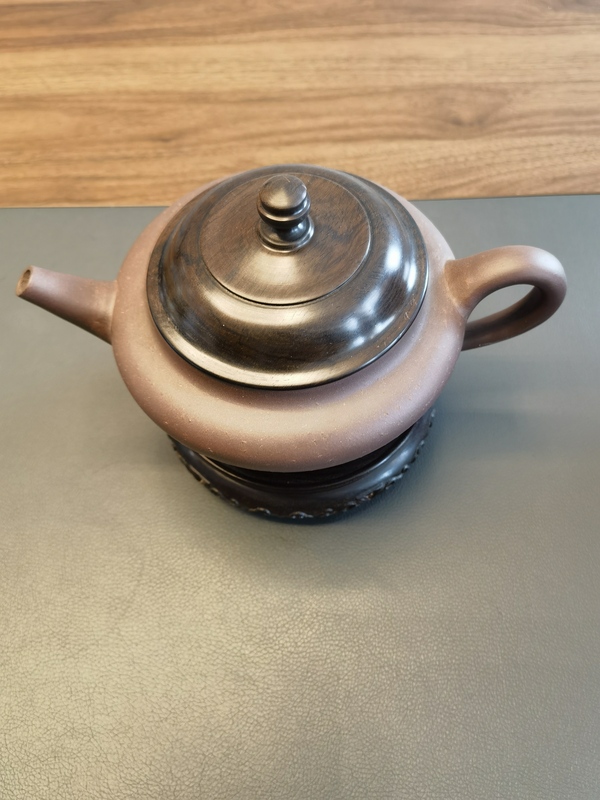 古玩雜項晚清名家宜興顧見文大紫砂壺拍賣,當前價格2980元