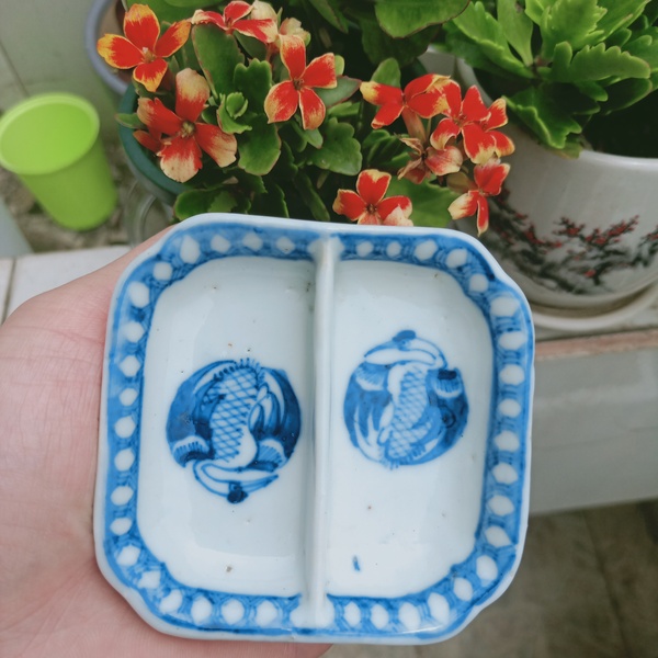 古玩陶瓷清代青花團(tuán)鳳紋筆舔拍賣,當(dāng)前價(jià)格580元