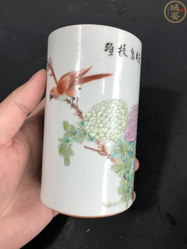 古玩陶瓷御窯廠大師安少山淺絳彩花鳥(niǎo)紋筆筒拍賣(mài),當(dāng)前價(jià)格3980元