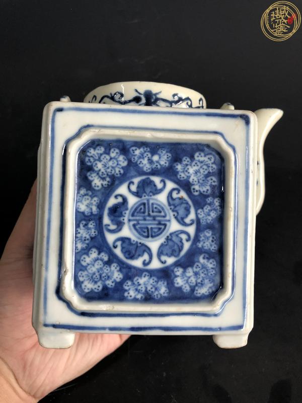 古玩陶瓷清中·青花五福捧壽紋壺真品鑒賞圖