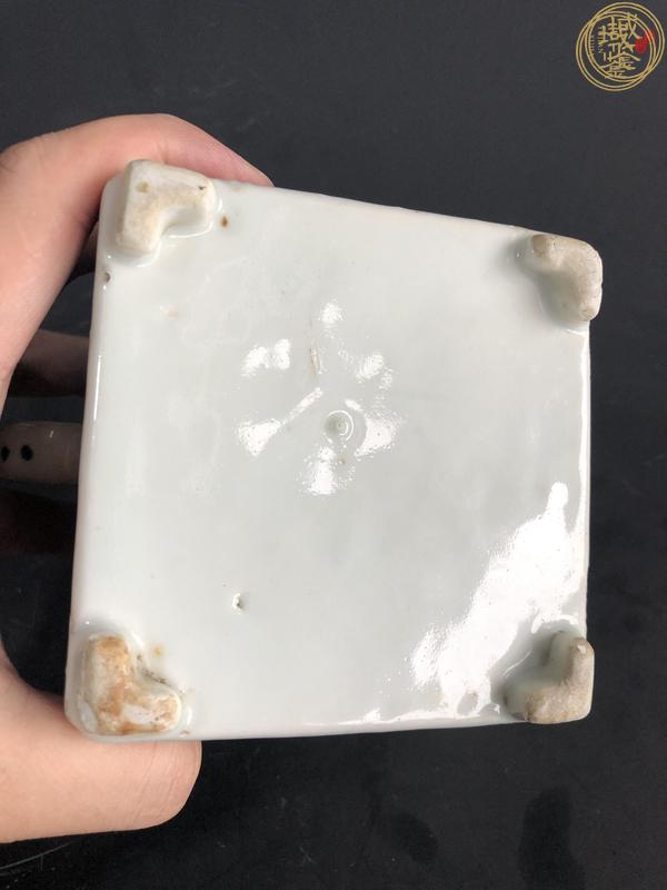 古玩陶瓷清中·青花五福捧壽紋壺真品鑒賞圖