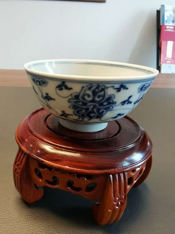 古玩陶瓷大清光緒年製本朝款款青花纏枝蓮碗拍賣,當前價格3500元