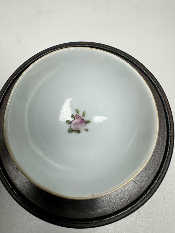 古玩陶瓷粉彩福壽三多紋茶杯拍賣,當前價格3800元