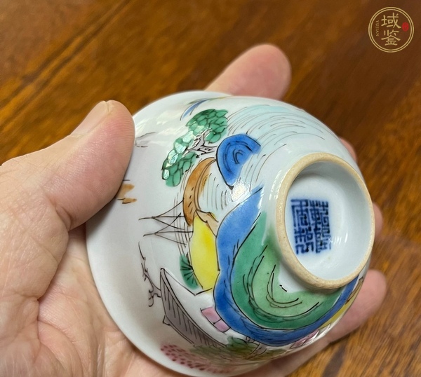 古玩陶瓷粉彩杯子真品鑒賞圖