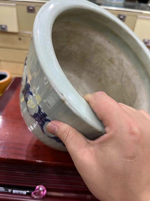 古玩陶瓷冬青釉青花壽字紋筒式爐拍賣,當前價格9800元