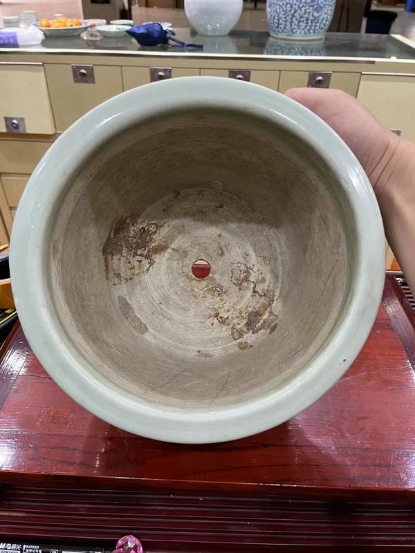 古玩陶瓷冬青釉青花壽字紋筒式爐拍賣,當前價格9800元