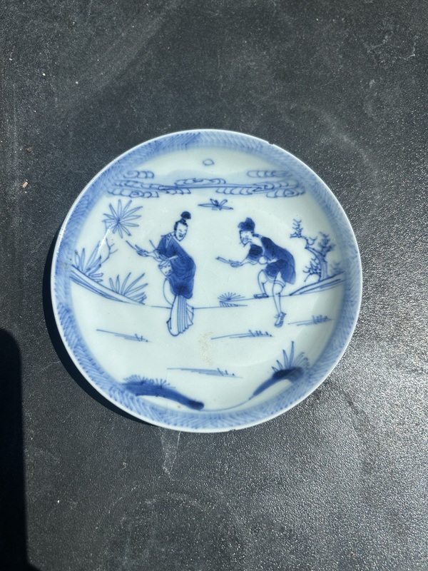 古玩陶瓷清代雍正青花鑼鼓人物故事紋盤(細路)拍賣,當前價格0元