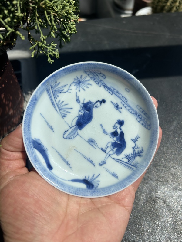 古玩陶瓷清代雍正青花鑼鼓人物故事紋盤(細路)拍賣,當前價格0元