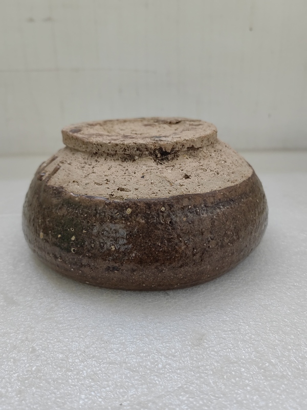 古玩陶瓷褐釉香爐拍賣,當前價格567元