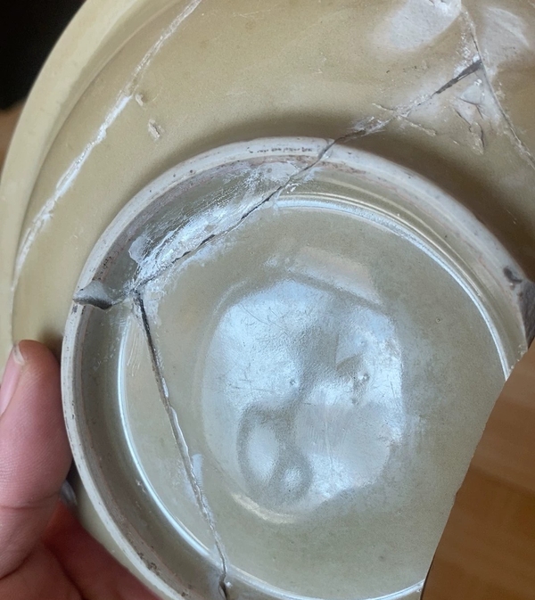 古玩陶瓷南宋龍泉青瓷黃釉折沿洗標本拍賣，當前價格99元