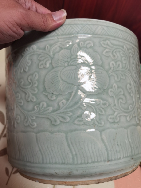 古玩陶瓷青釉暗刻花卉紋爐拍賣,當前價格12000元