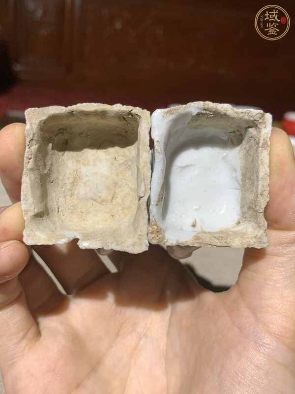 古玩陶瓷明末清初·白釉三供真品鑒賞圖