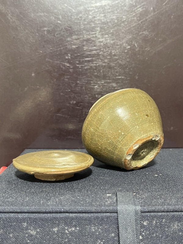 古玩陶瓷元龍泉青瓷小蓋罐拍賣,當前價格3980元