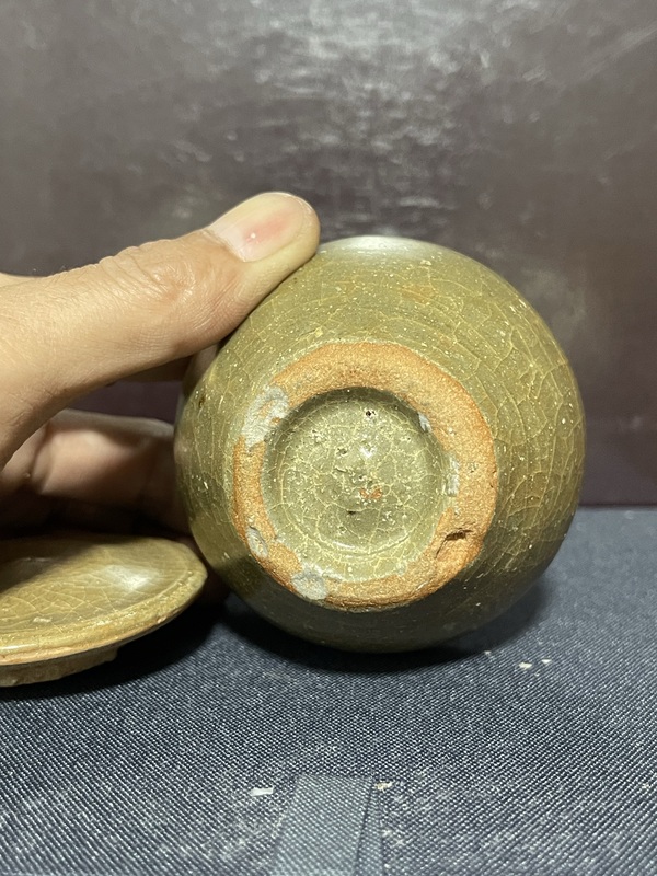 古玩陶瓷元龍泉青瓷小蓋罐拍賣,當前價格3980元