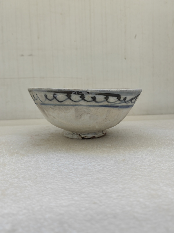 古玩陶瓷磁州窯碗拍賣,當(dāng)前價(jià)格120元
