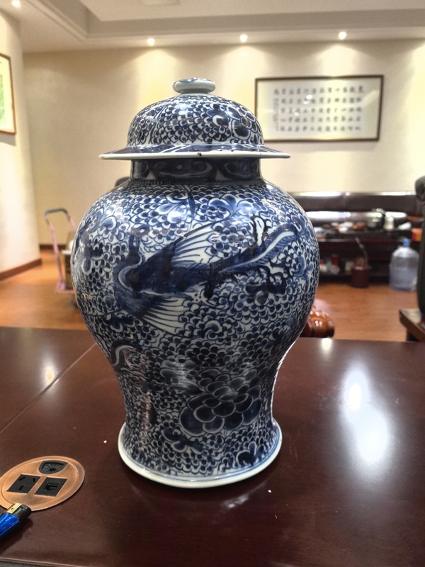 古玩陶瓷青花鳳穿牡丹圖將軍罐拍賣,當(dāng)前價格48888元