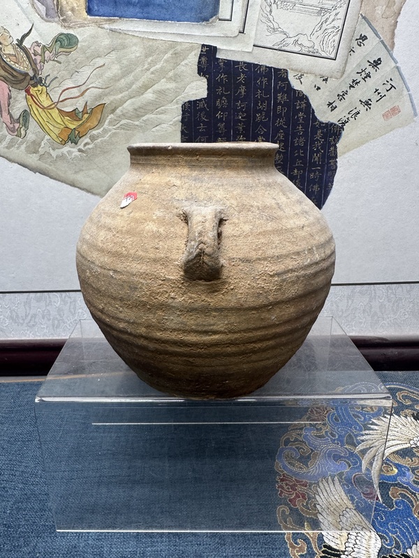 古玩陶瓷漢代精品旋紋雙系罐 南京博物館同款拍賣,當前價格1188元
