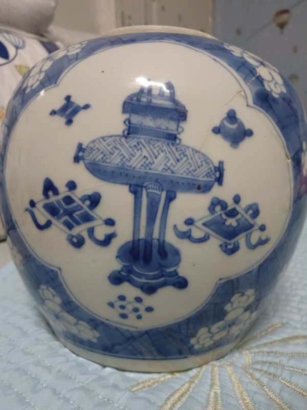 古玩陶瓷青花博古圖蓋罐拍賣,當前價格2980元