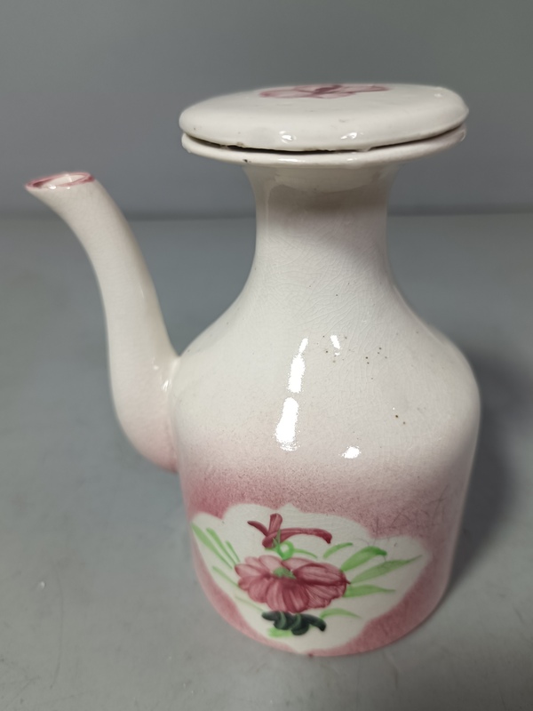古玩陶瓷精美彩繪花卉紋油壺拍賣,當(dāng)前價(jià)格128元