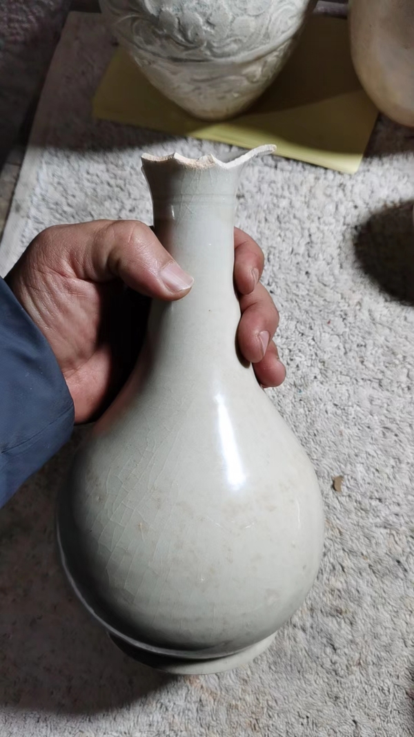 古玩轉賣影青瓶拍賣，當前價格1000元