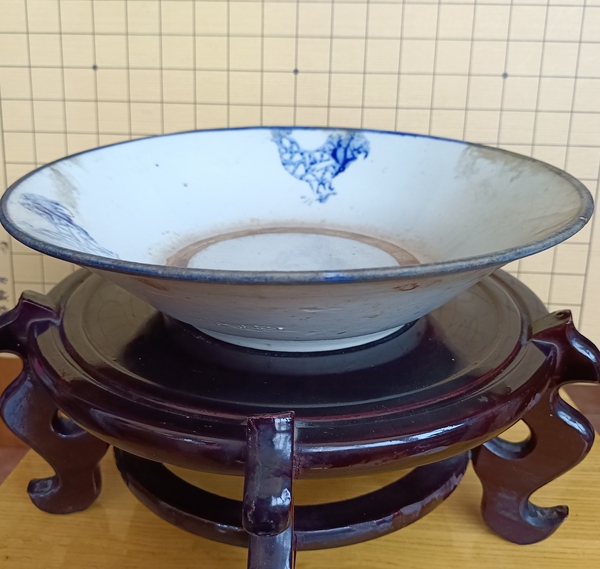 古玩陶瓷清末民初.大雞圖青花盤拍賣,當前價格98元