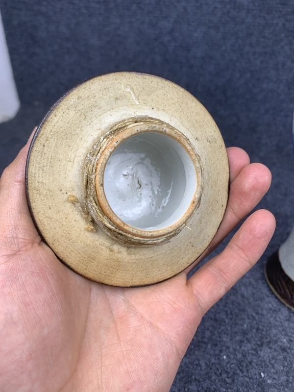 古玩陶瓷哥釉青花人物蓋瓶拍賣,當前價格2688元