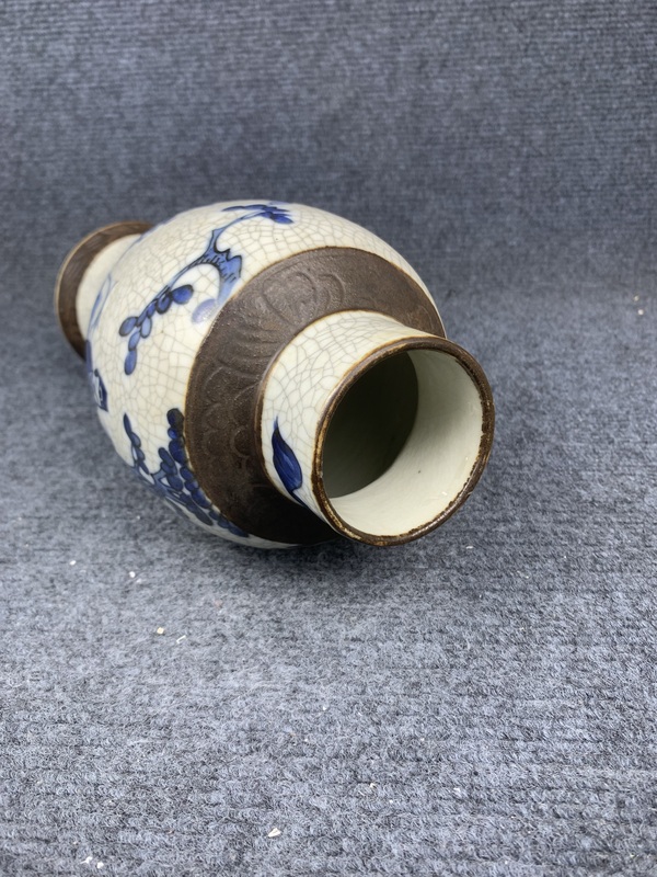 古玩陶瓷哥釉青花人物蓋瓶拍賣,當前價格2688元