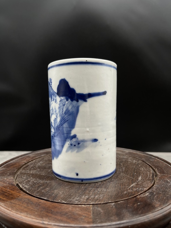古玩陶瓷山水紋青花筆筒拍賣(mài),當(dāng)前價(jià)格2600元