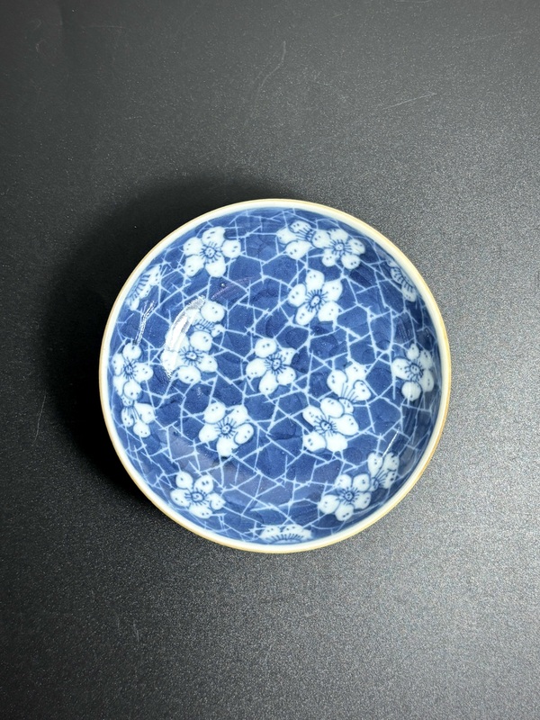 古玩陶瓷清中期·道光青花留白冰梅圖小貢盤拍賣,當前價格980元