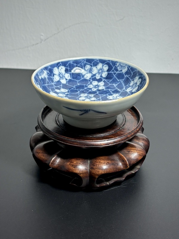 古玩陶瓷清中期·道光青花留白冰梅圖小貢盤拍賣,當前價格980元