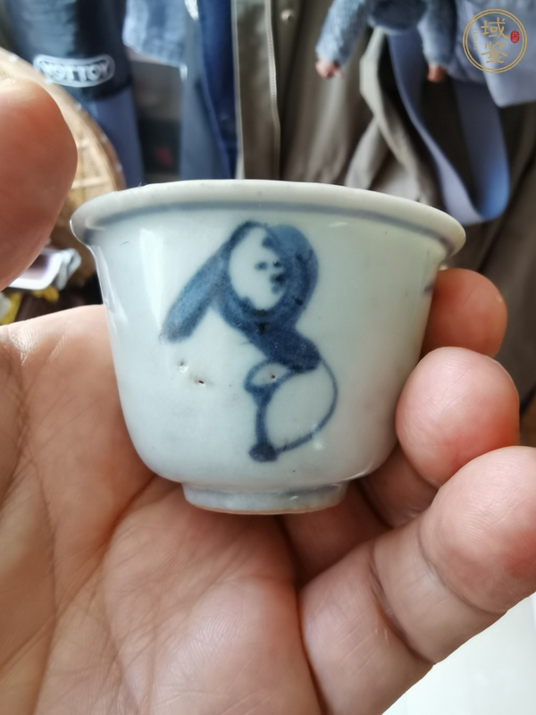 古玩陶瓷青花杯真品鑒賞圖