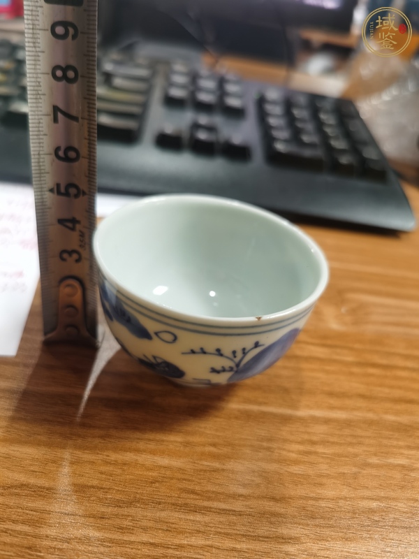 古玩陶瓷青花山水人物紋茶杯真品鑒賞圖