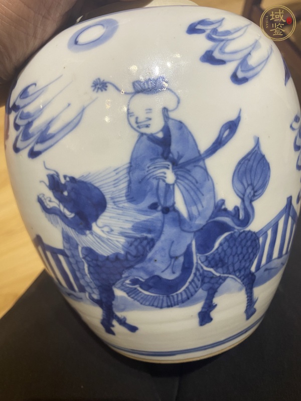 古玩陶瓷青花人物大罐真品鑒賞圖