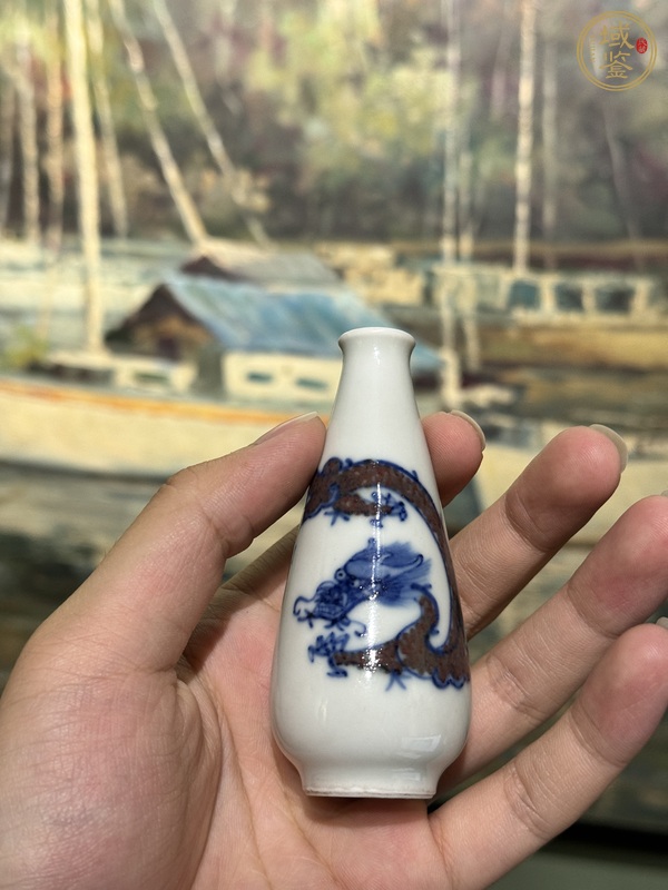 古玩陶瓷青花釉里紅鼻煙壺真品鑒賞圖