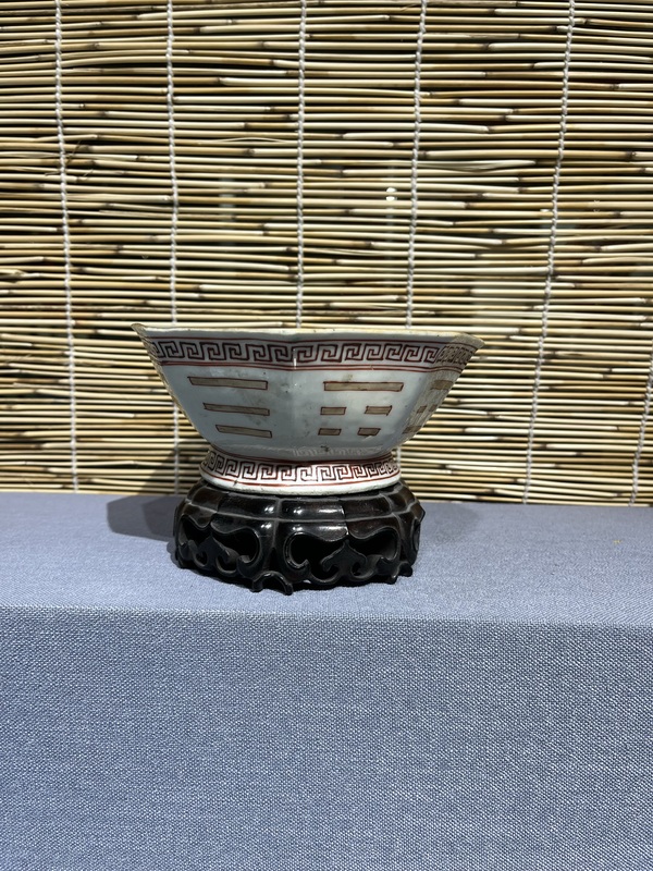 古玩陶瓷八卦紋碗拍賣,當前價格3800元