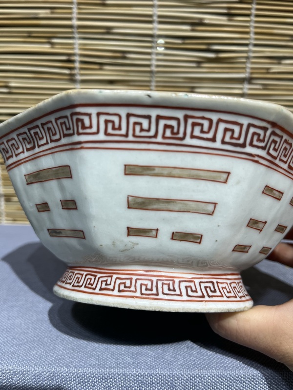 古玩陶瓷八卦紋碗拍賣,當前價格3800元