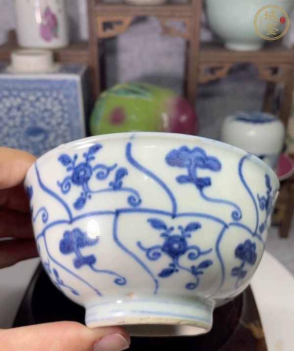 古玩陶瓷青花靈芝花卉紋茶碗真品鑒賞圖