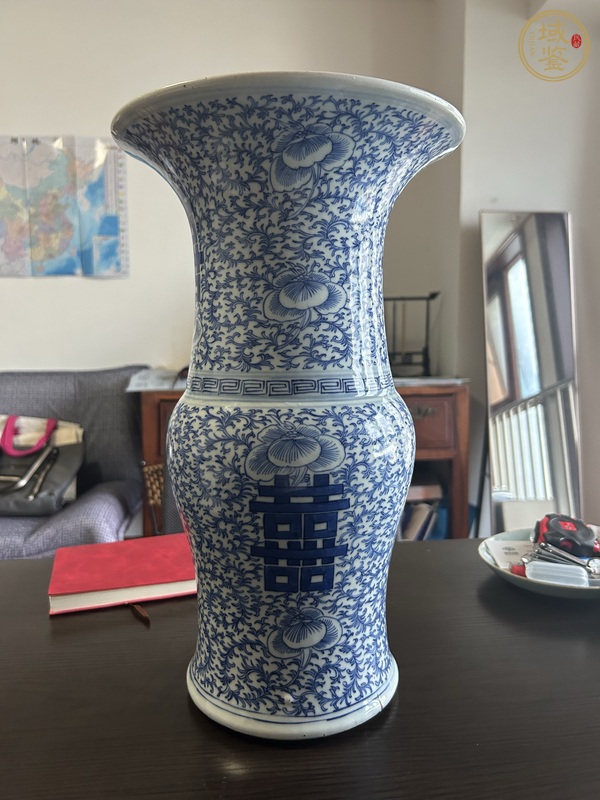 古玩陶瓷青花喜字花觚真品鑒賞圖