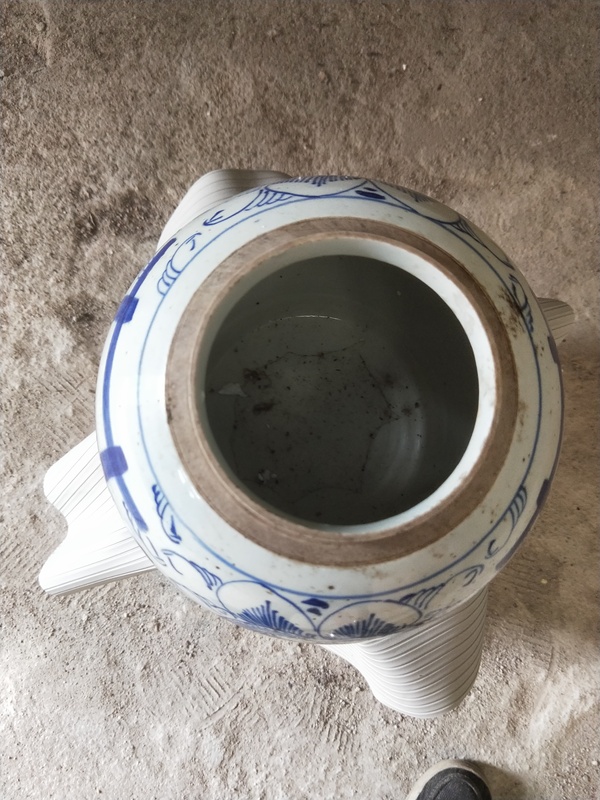 古玩陶瓷青花纏枝喜字罐拍賣,當前價格280元