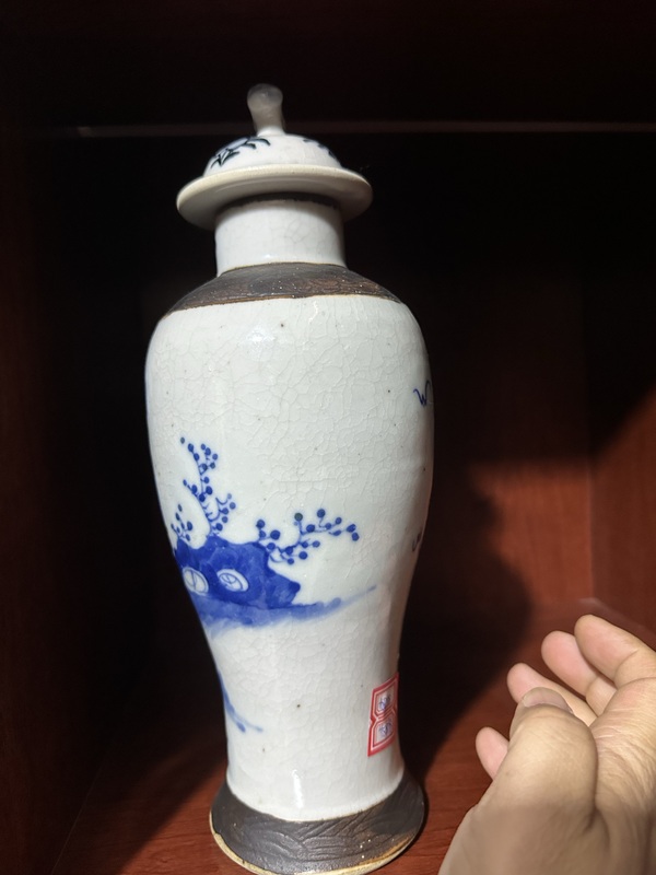 古玩陶瓷哥釉青花三娘教子圖雞腿瓶拍賣,當前價格4200元