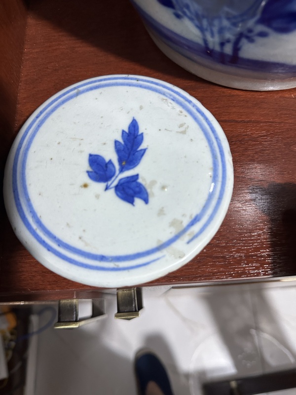 古玩陶瓷青花花卉紋蓋罐拍賣,當前價格1680元